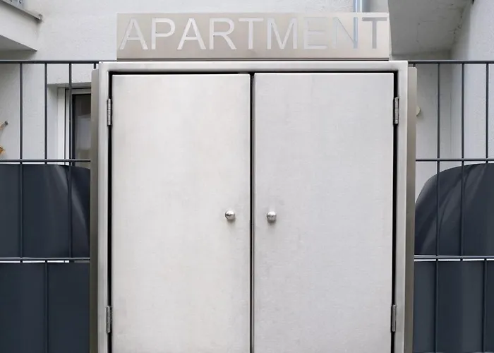 Modern W/ Cozy Balcony Near Center * וינה